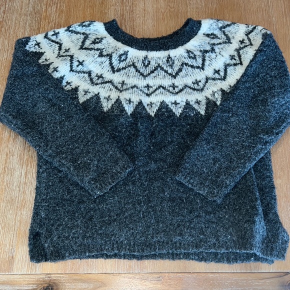 Sonoma Sweaters - Sonoma lifestyle sweater. Size L. EUC.